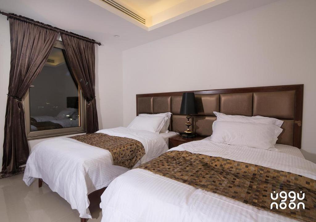 Noon Hotel Suites Khafdzsi Kültér fotó