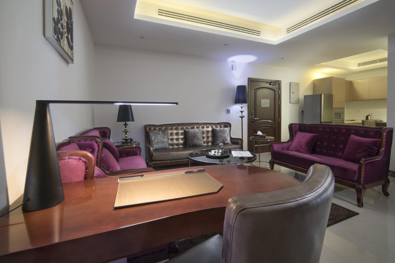 Noon Hotel Suites Khafdzsi Kültér fotó