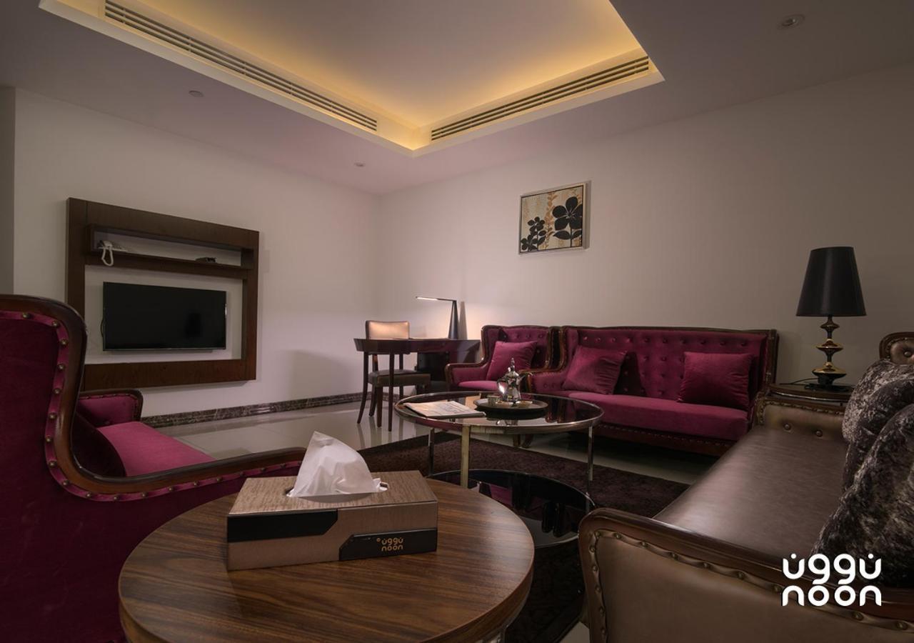 Noon Hotel Suites Khafdzsi Kültér fotó