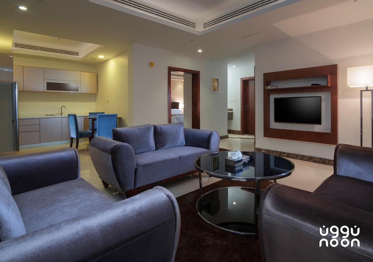 Noon Hotel Suites Khafdzsi Kültér fotó